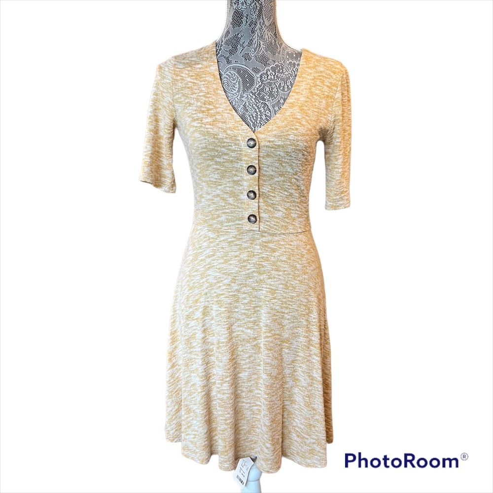 SOCIALITE V-Neck Dress